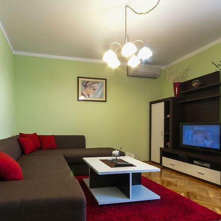 Apartman Sabljak مالي لوشينغْ المظهر الخارجي الصورة