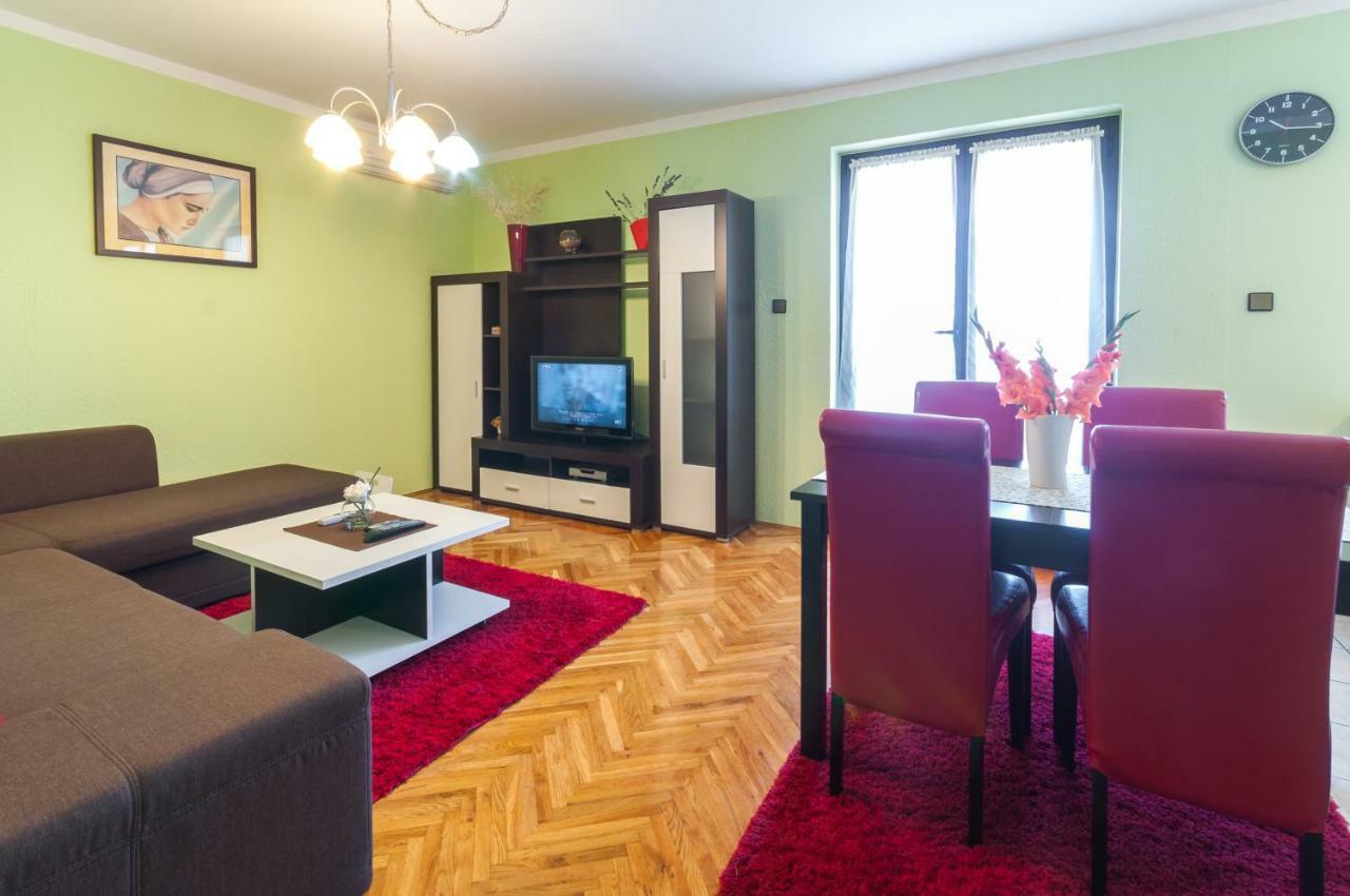Apartman Sabljak مالي لوشينغْ المظهر الخارجي الصورة